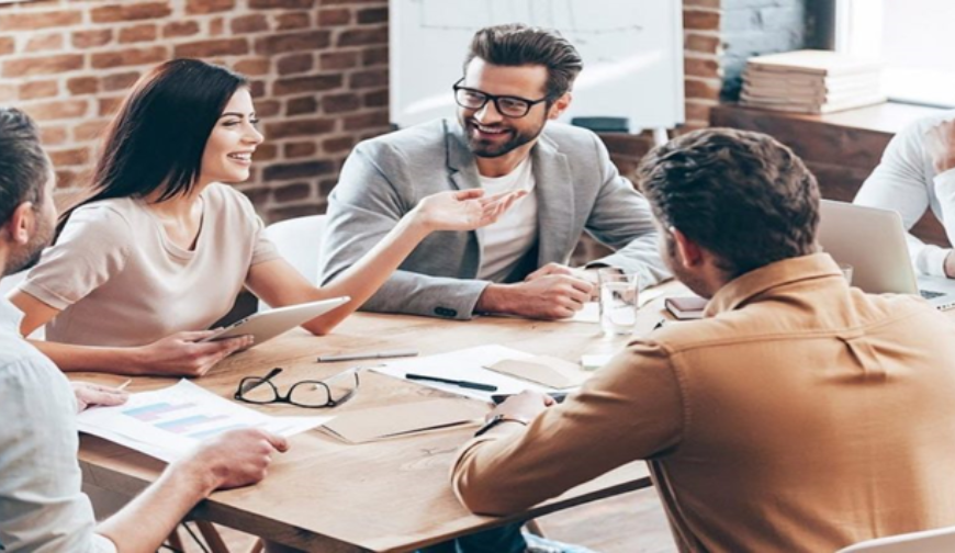 How Software Complements Marketing Agency Services